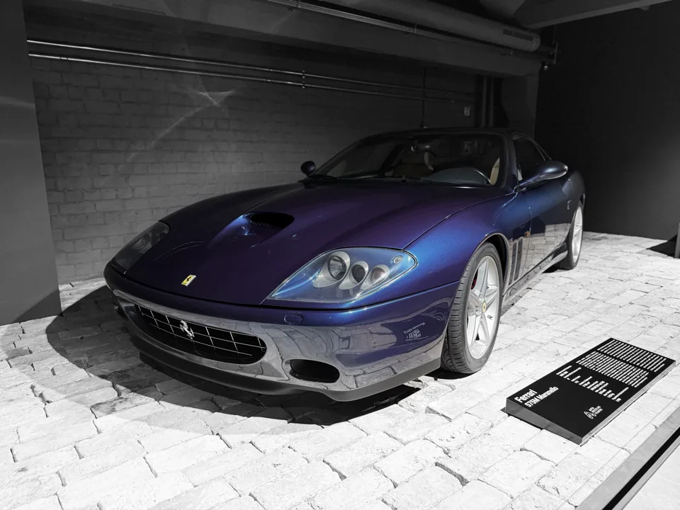 Ferrari в автомобильном музее Вильнюса